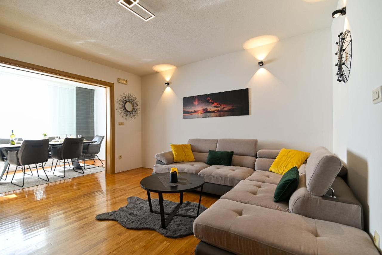 Apartmani Cesarica Trogir Extérieur photo