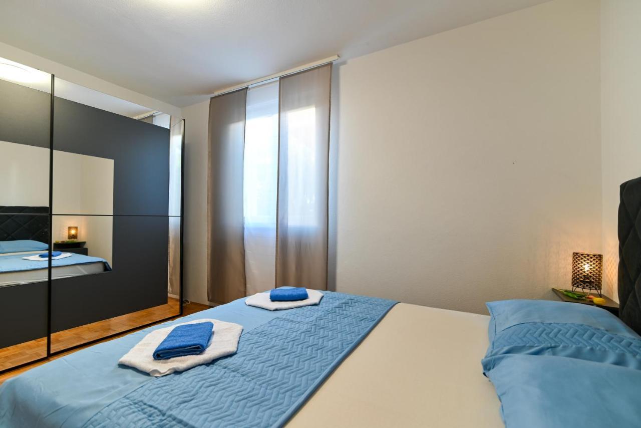 Apartmani Cesarica Trogir Extérieur photo