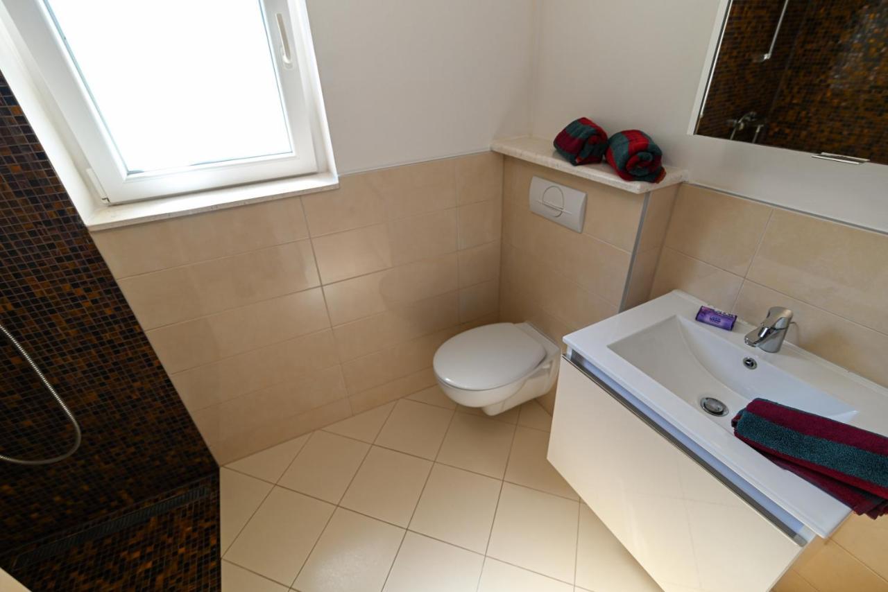 Apartmani Cesarica Trogir Extérieur photo
