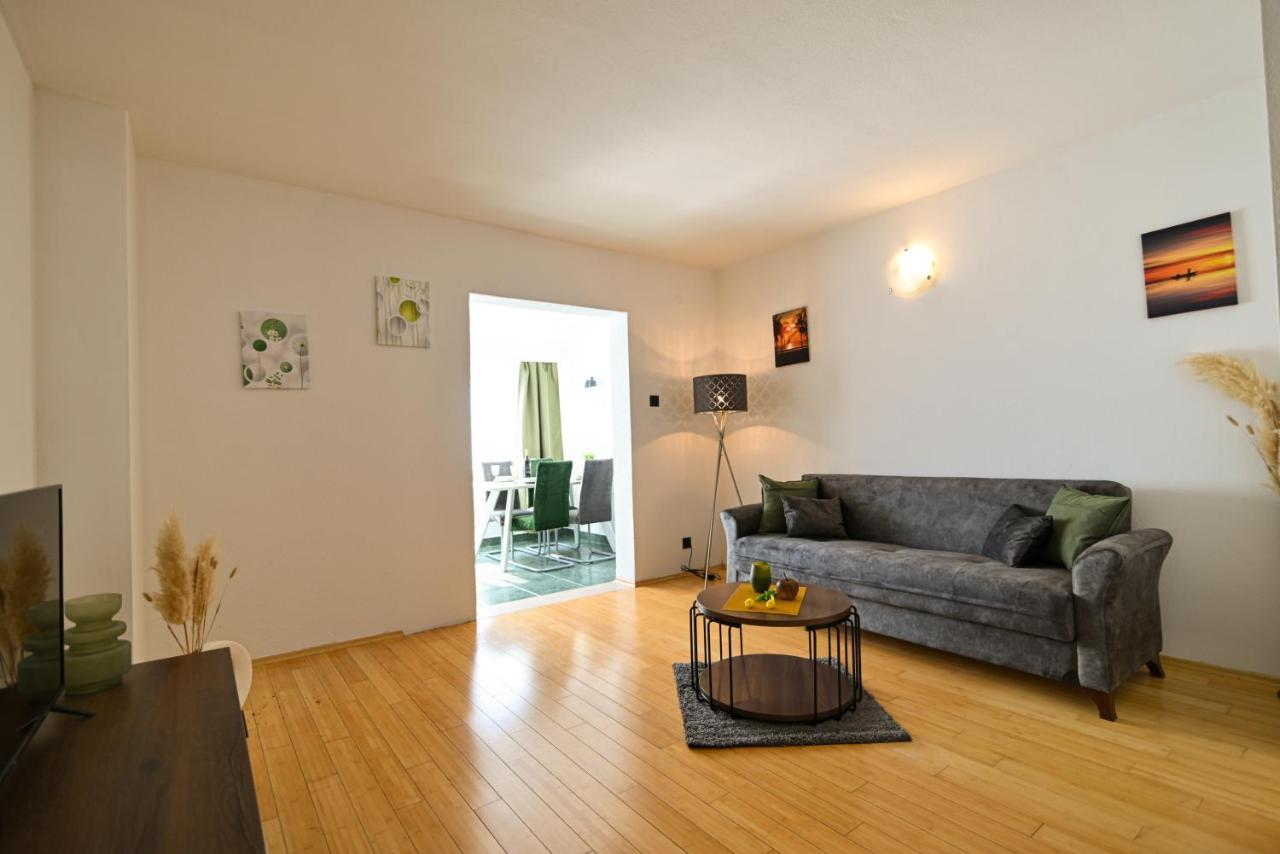 Apartmani Cesarica Trogir Extérieur photo