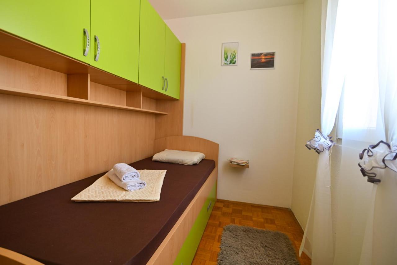 Apartmani Cesarica Trogir Extérieur photo