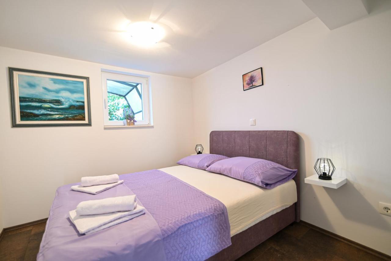 Apartmani Cesarica Trogir Extérieur photo