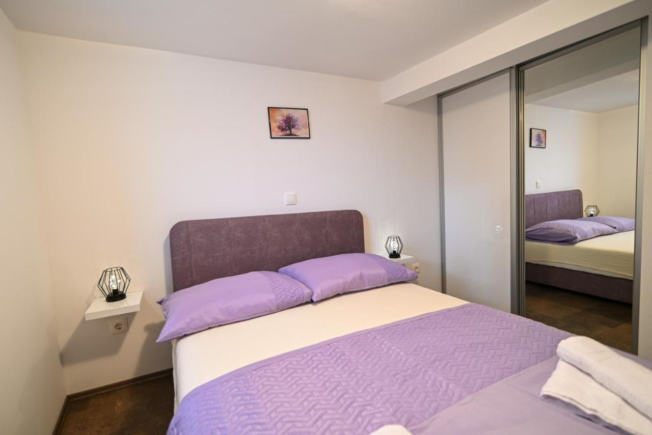 Apartmani Cesarica Trogir Extérieur photo