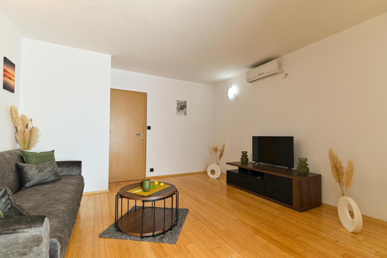 Apartmani Cesarica Trogir Extérieur photo